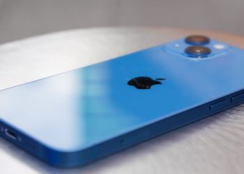 BOE riprenderà presto la produzione di pannelli OLED per iPhone 13?