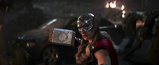 Thor: Love and Thunder – Una immagine di Natalie Portman nei panni della mitica Thor