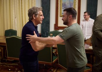 Ben Stiller ha incontrato Volodymyr Zelensky in Ucraina: "Sei il mio eroe"