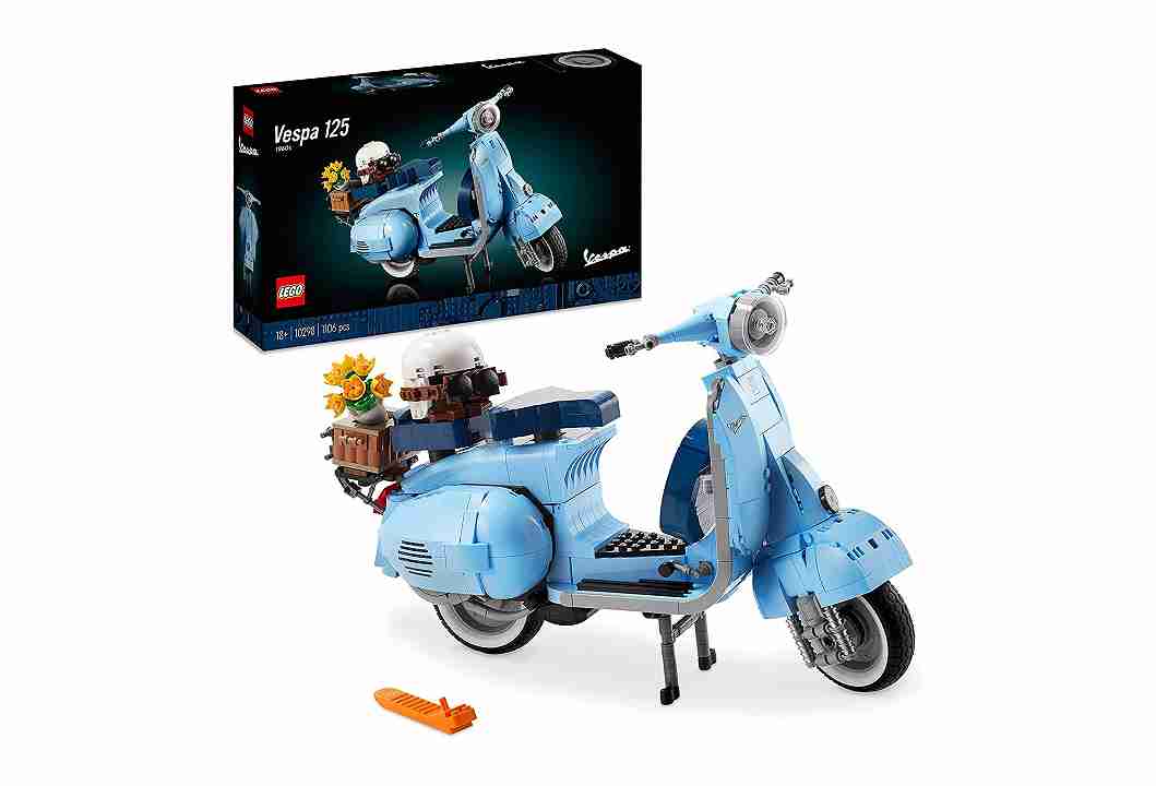 Lego vespa