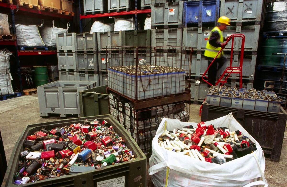 Toyota si allea con Redoowd, la startup del co-fondatore di Tesla che ricicla le batterie delle auto