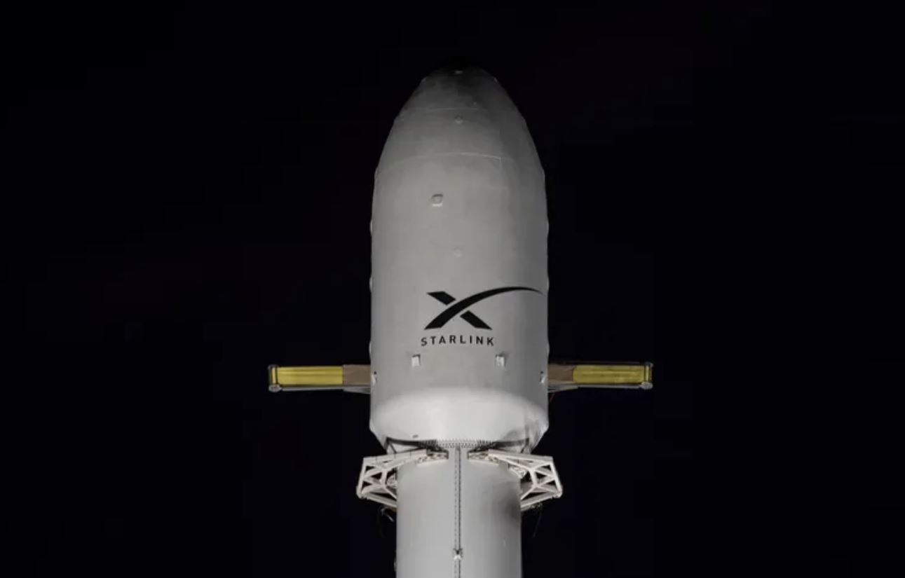 SpaceX può contare già su oltre 8mila satelliti 