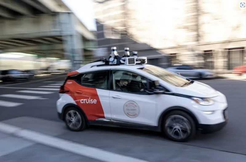 cruise robotaxi