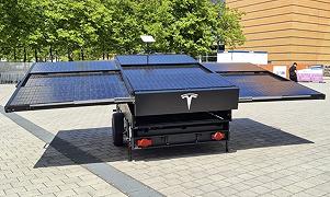 Tesla presenta un carrello ‘range extender’ dotato di pannelli solari