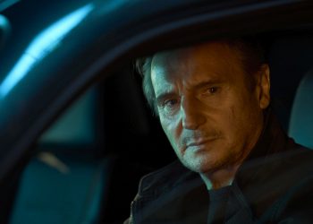 Blacklight: le foto del film Sky Original con Liam Neeson