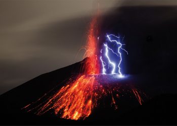 Eruzione del vulcano Sakurajima: massima allerta in Giappone