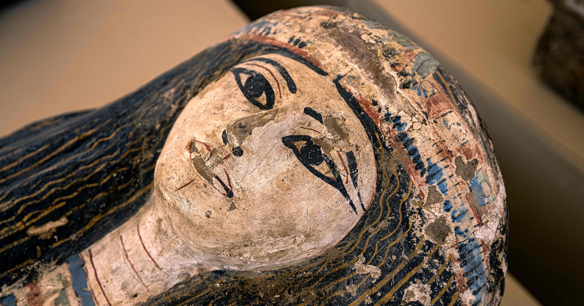 mummia scoperta a Saqqara