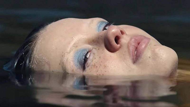 Mia Goth