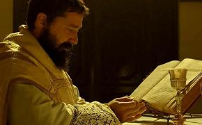 Padre Pio: il trailer del film con Shia LaBeouf