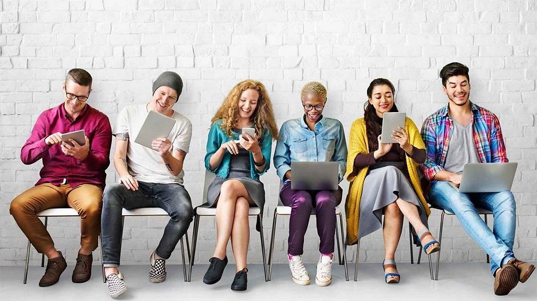 Gen Z e Millenial: vita privata più importante del lavoro