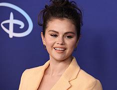 Una Donna in Carriera: Selena Gomez realizzerà il reboot