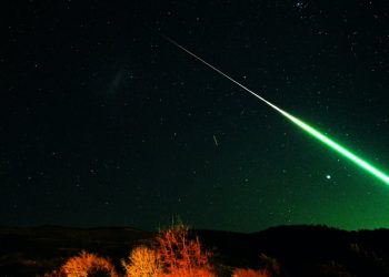 Meteore verde brillante sembrano piovere in Nuova Zelanda