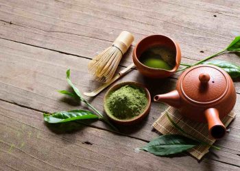Tè verde: benefici per glicemia e infiammazione dell’intestino