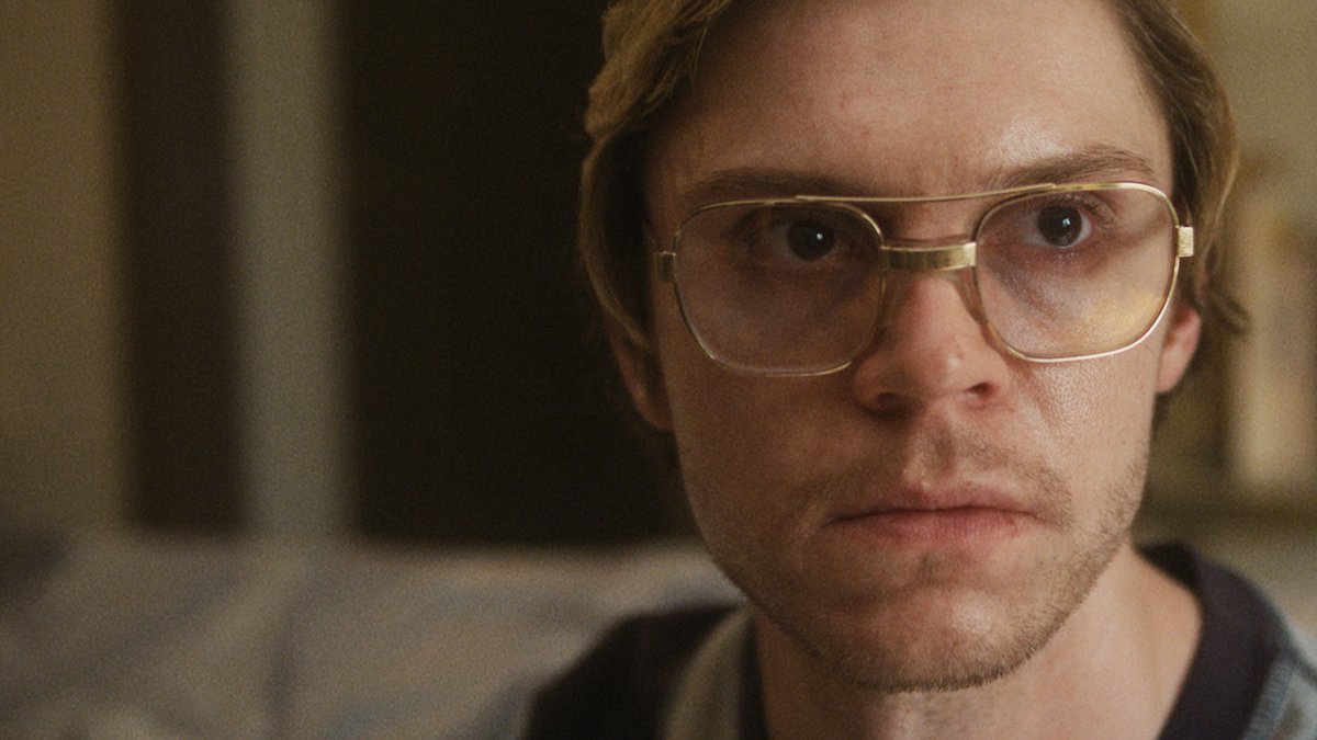 Dahmer è la seconda serie TV più vista di sempre su Netflix, scopriamone i segreti