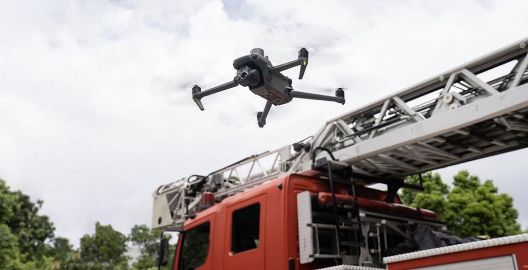 DJI Mavic 3 Enteprise: i droni progettati per i vigili del fuoco e le forze dell’ordine