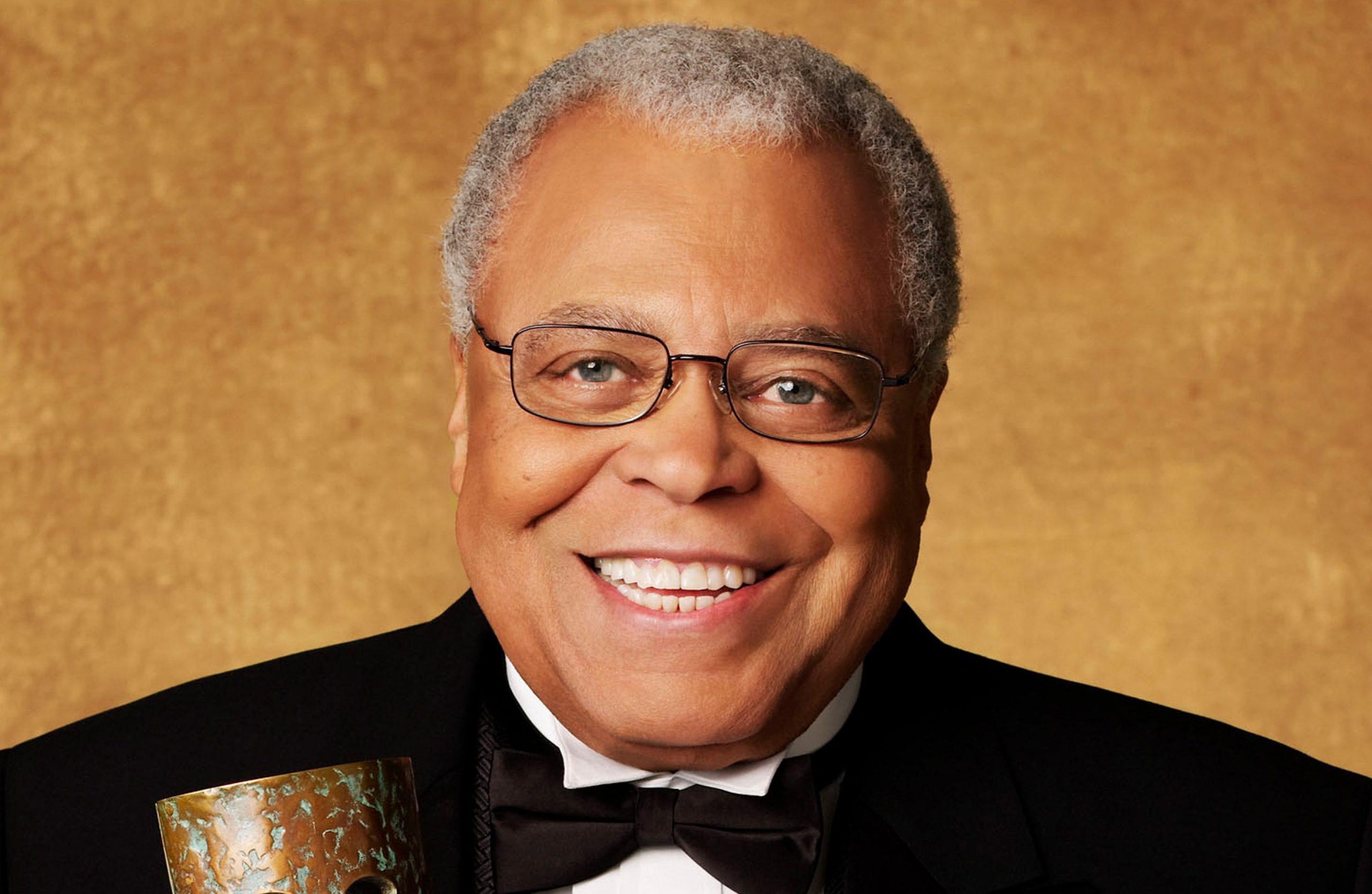 James Earl Jones Un Teatro Di Broadway Dedicato Alla Voce Di Darth 