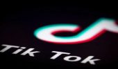 TikTok, dati degli utenti trasmessi in Cina: il social si rifiuta di dare garanzie