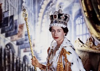La corsa per aggiornare la pagina Wikipedia della Regina Elisabetta II dopo la sua morte