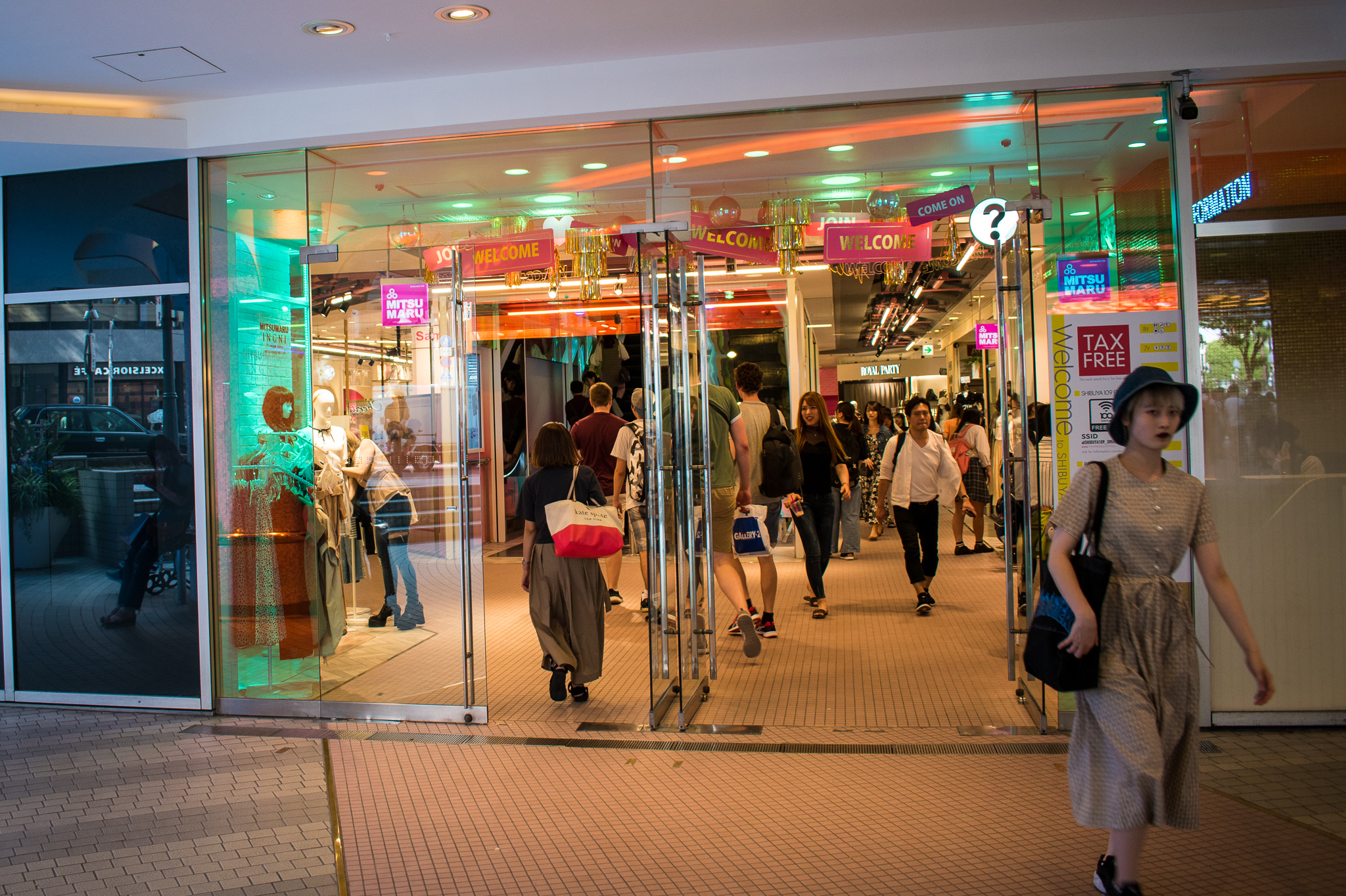 Fast fashion: in crescita, ma come puntare sulla sostenibilità?