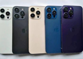 iPhone 14 Pro: spunta un'immagine che include i modelli viola e blu