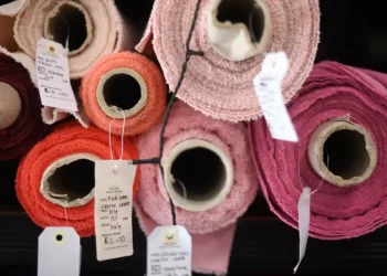 Industria tessile: la transizione eco-compatibile è lontana