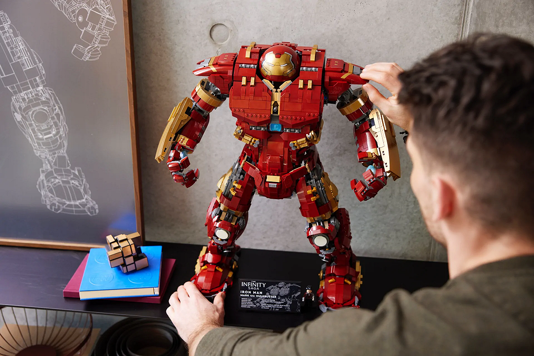 LEGO Hulkbuster: ecco le immagini e tutti i dettagli