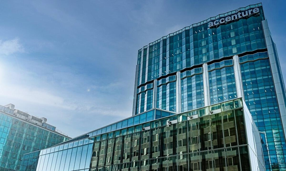 Accenture: aperti due poli al Sud per le professioni del futuro