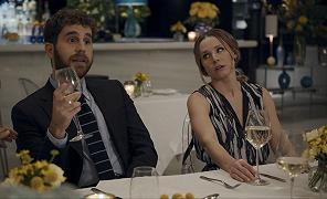 The People We Hate at the Wedding: le foto ufficiali del film con Allison Janney e Kristen Bell