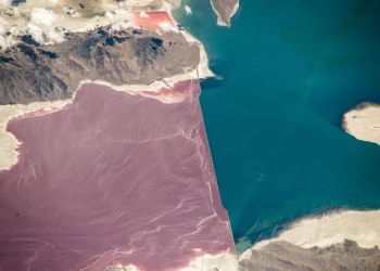 Gran Lago Salato: so trova a un passo dal collasso