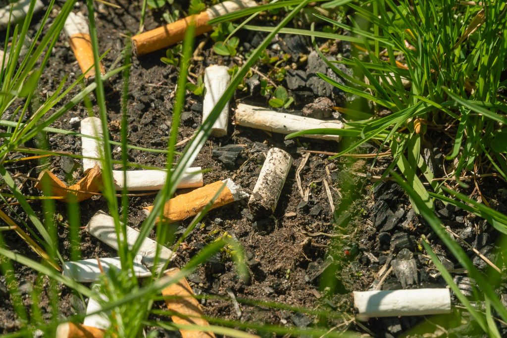 Fumo e sigarette avvelenano anche l’ambiente oltre alla salute
