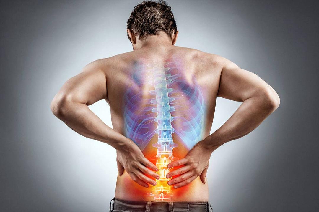 Mal di schiena: ecco il messaggio emotivo del tuo corpo