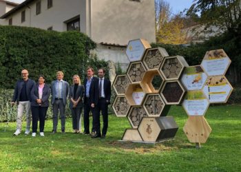 Bee Hotel: il primo habitat naturale per api in Toscana