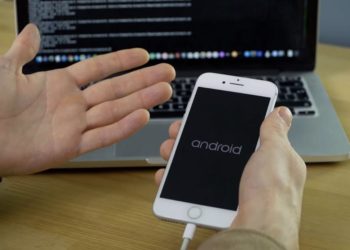 "Installare Android sugli iPhone diventi un diritto", la proposta della Free Software Foundation