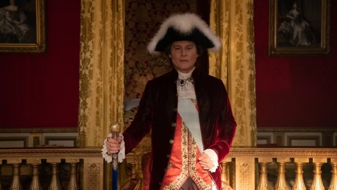 Johnny-Depp-as-Louis-XV-in-Jeanne-Du-Barry