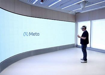 Il Meta Quest 3 sarà molto simile al visore AR/VR di Apple, ma costerà molto meno