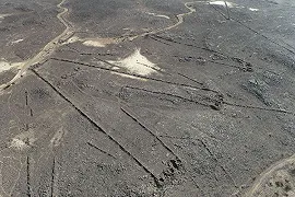 Preistoria: gli aquiloni incisi nel terreno erano, in realtà, delle trappole giganti