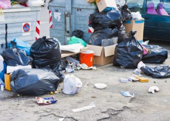 Sicilia: confisca dell'auto a chi abbandona rifiuti per strada