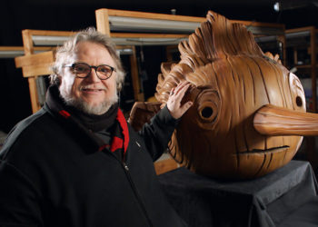 Pinocchio di Guillermo del Toro: doppio making of sulla maestria artigiana degli animatori