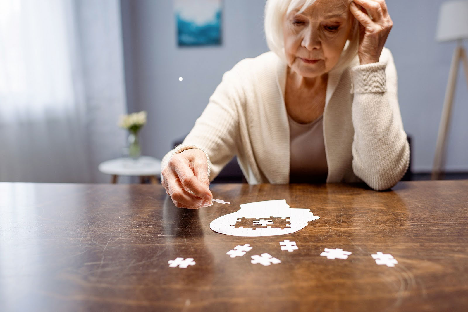 Alzheimer colpisce più le donne