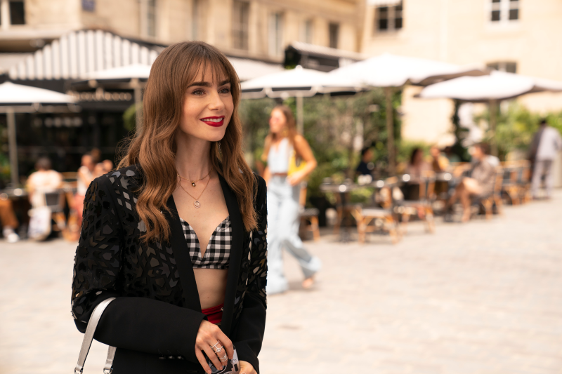Emily in Paris 3, la recensione