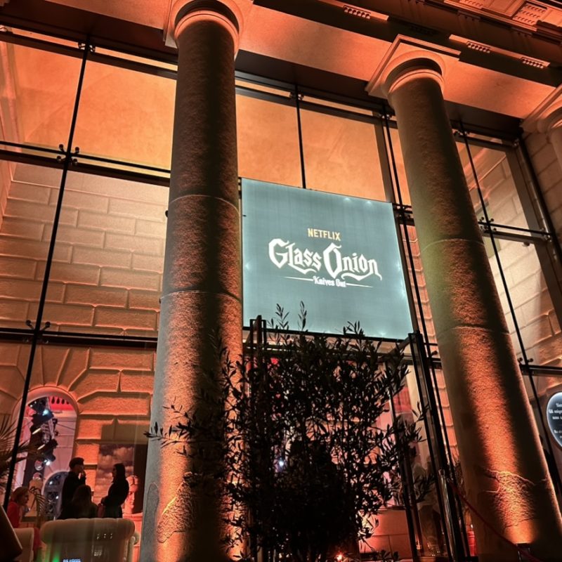 Glass Onion Knives Out Rian Johnson ha provato a spiegare Among Us