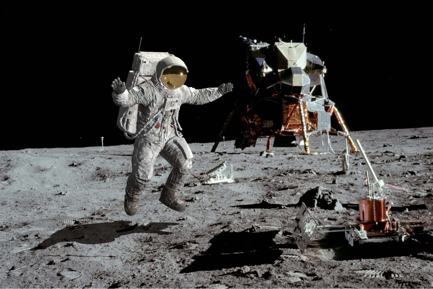 astronauta salta sulla Luna