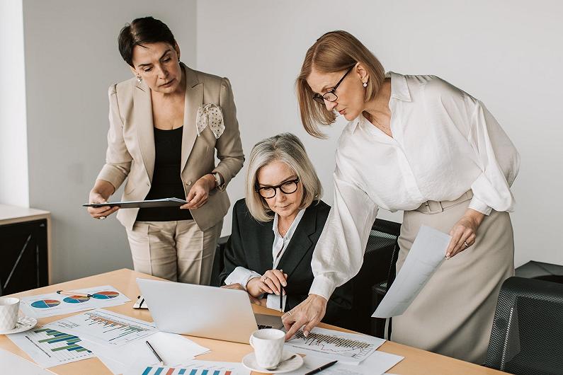 Donne di successo: testimonianze di realizzazione femminile