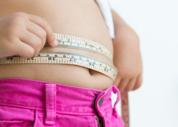 Obesità infantile: una molecola aiuta a perdere peso
