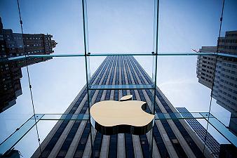 Apple, secondo trimestre sottotono: bene le vendite iPhone, ma i Mac crollano a picco