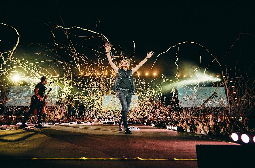 Luciano Ligabue – 30 anni in un giorno: il docufilm sul rocker al cinema, ecco le prime foto