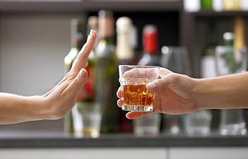 Alcol: ridurre la quantità migliora la cognizione in 18 giorni