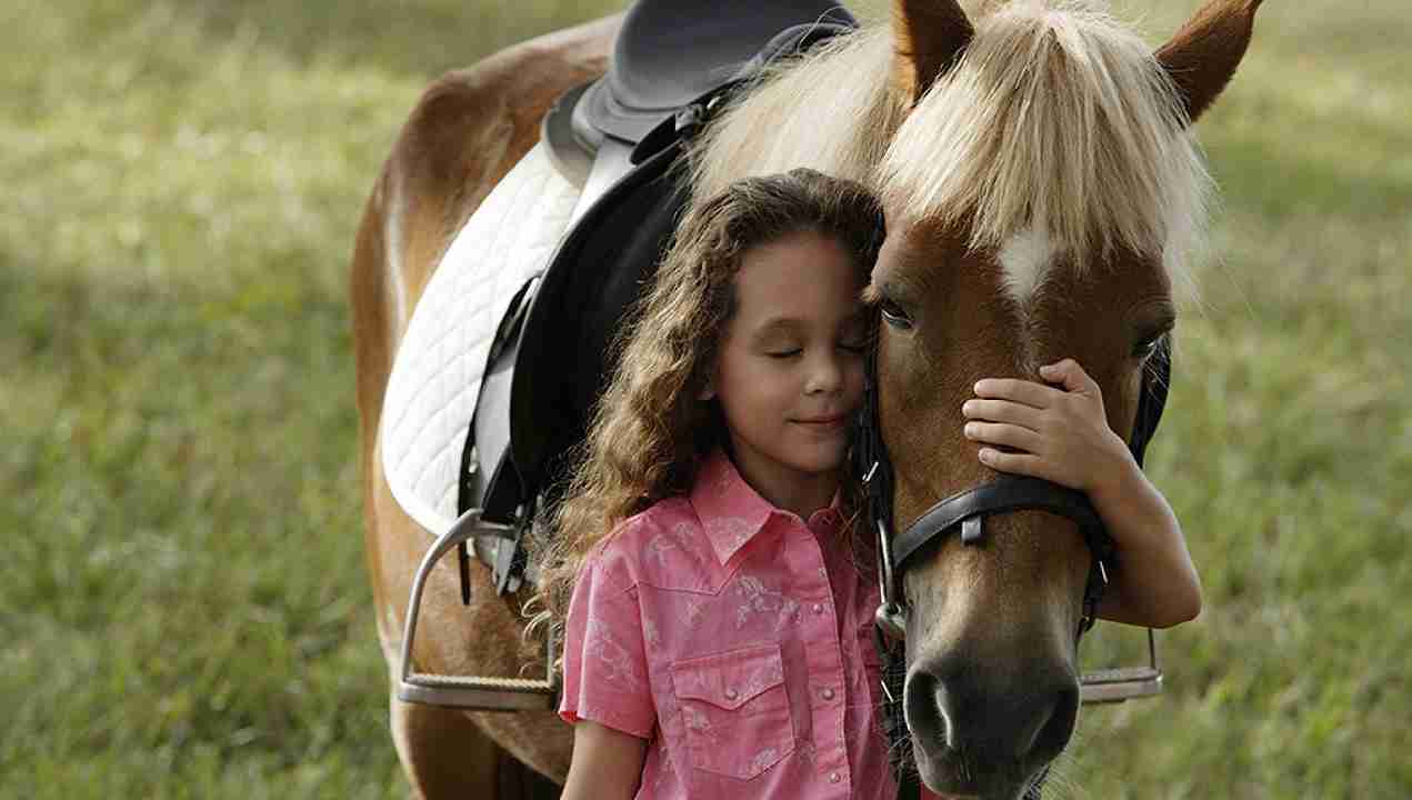 amicizia tra il pony Filly e Ginevra