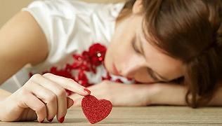 Amore: non stanca, le delusioni sì