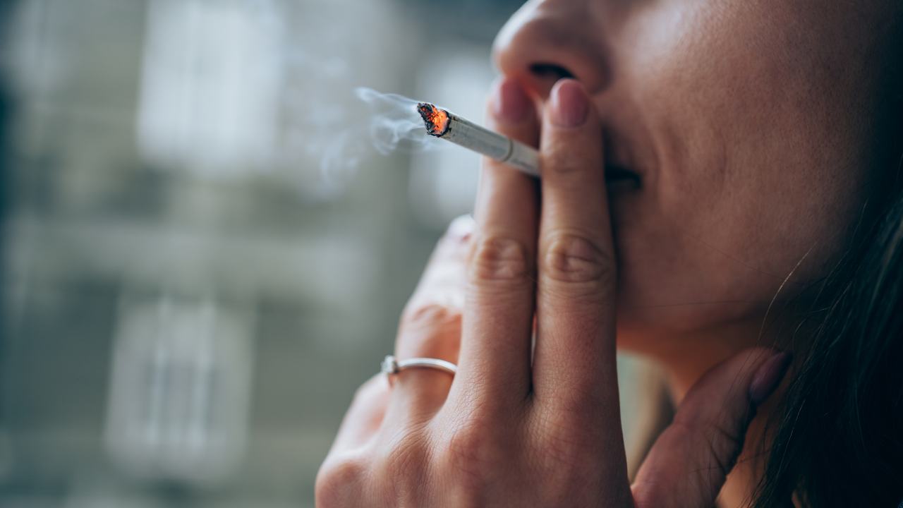 Il divieto di fumo nei locali pubblici compie 20 anni